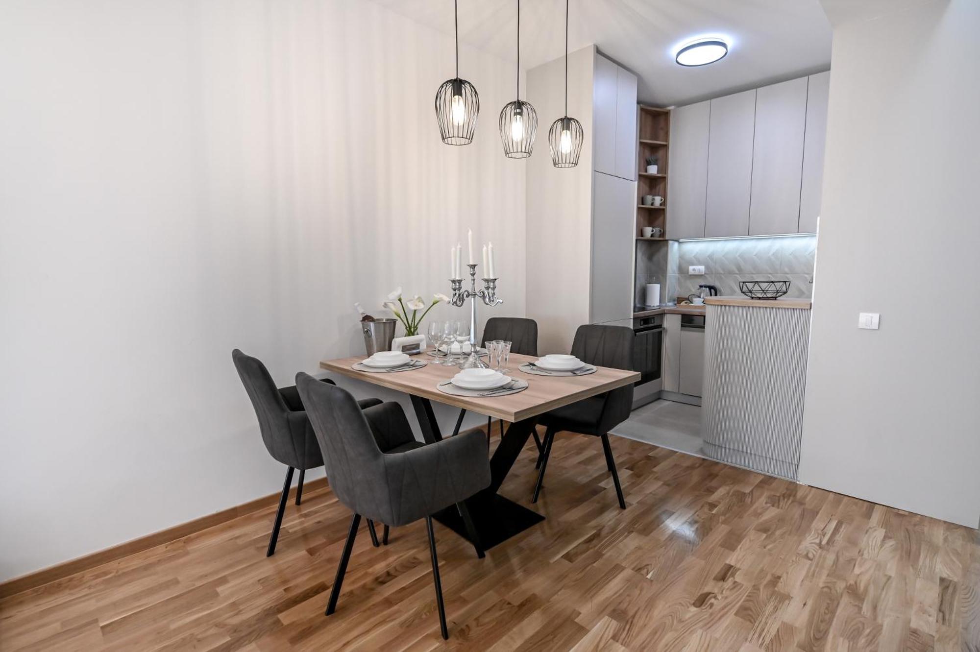 Апартаменты Porto Lux Аранделовац Экстерьер фото