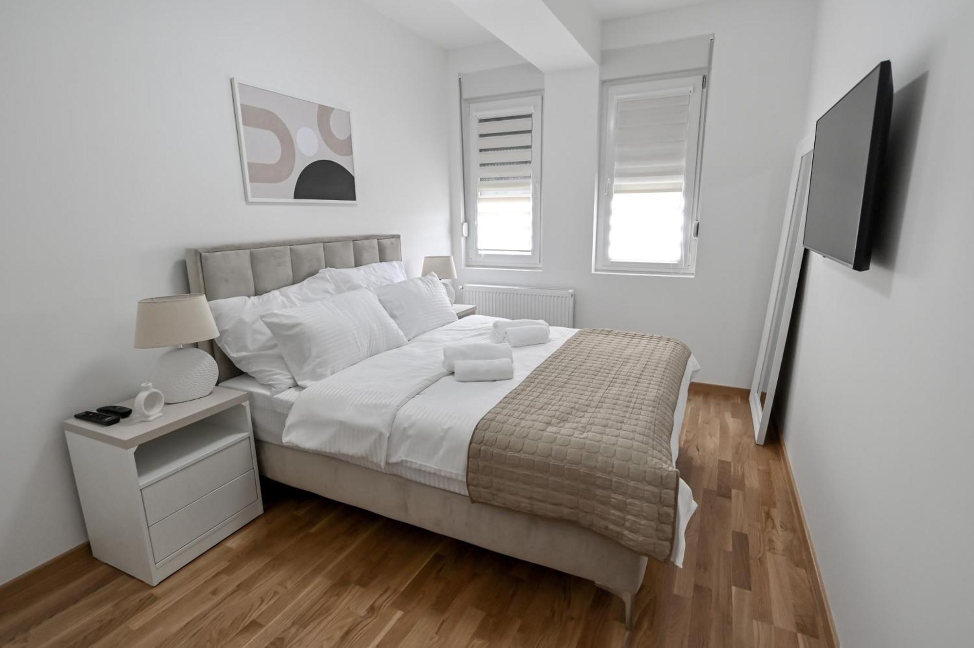 Апартаменты Porto Lux Аранделовац Экстерьер фото